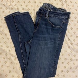 American Eagle High Rise Jeans